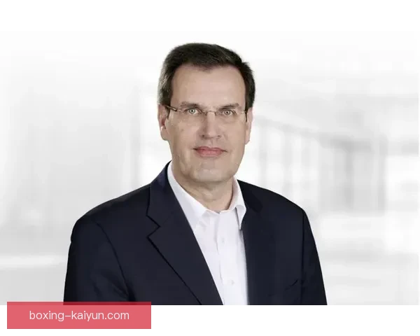 赖斯迎来职业生涯的新阶段，表现稳健备受期待。